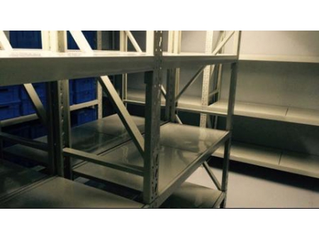 Холодильная камера для хранения морского биологического реактива