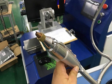 Ручной волоконно-лазерный сварочный аппарат с ЧПУ