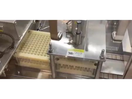 Автоматическая машина для загрузки пробирок