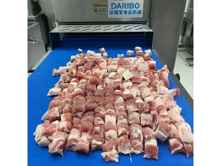 Машина для нарезки замороженного мяса кубиками