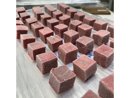 Машина для нарезки замороженного мяса кубиками с двумерным ножом