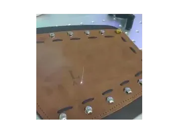УФ-лазерный маркиратор со столом