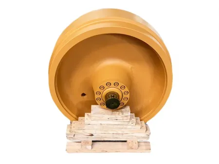 Направляющее колесо для бульдозера Caterpillar D10