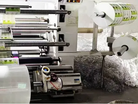 Термоусадочные этикетки для маркировки бутылок алкогольных напитков