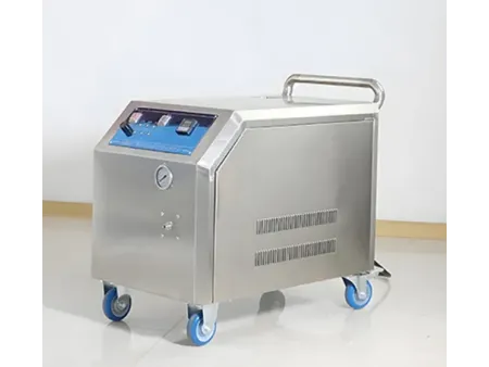 Парогенератор для чистки автомобилей