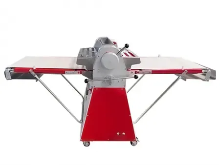 Тестораскаточная машина напольная