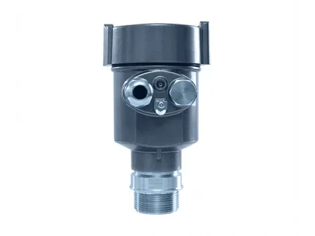 Бесконтактный радарный уровнемер