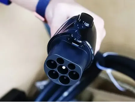 Зарядная станция для электромобилей