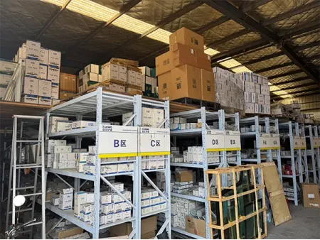 Запчасти для строительной техники и компоненты двигателей