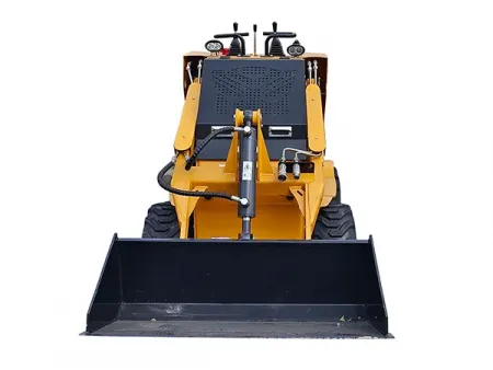 Мини-погрузчик с бортовым поворотом S360