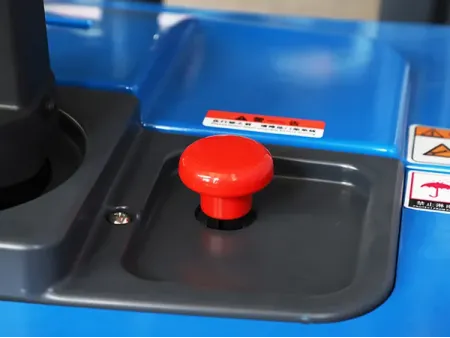 Электроштабелер с платформой для оператора STD15N