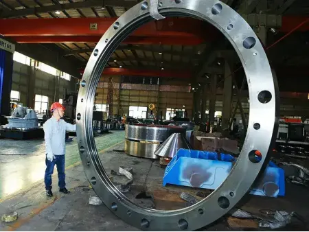 Запасные и изнашиваемые части для многоцилиндровых конусных дробилок повышенной мощности