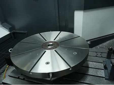 Координатно-расточный станок с ЧПУ