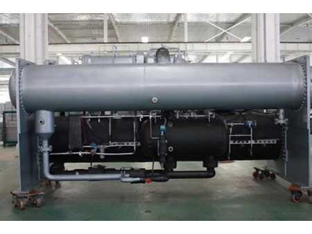 Центробежные чиллеры для охлаждения и тепловые насосы, 350-2200 кВт