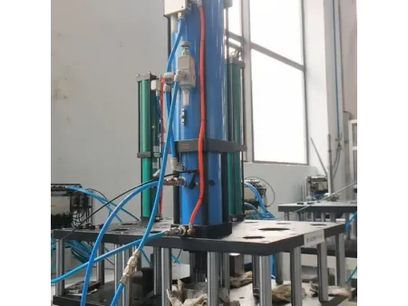 Пневмогидравлический привод (с выносным рабочим цилиндром), серия AT