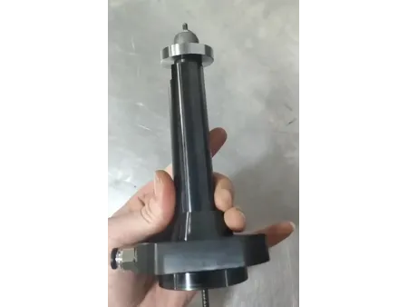 Инструмент с изогнутой головкой для вихревой обработки