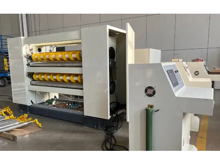 Поперечно-резательный станок с ЧПУ