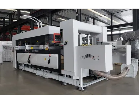 Автоматический плосковысекательный пресс