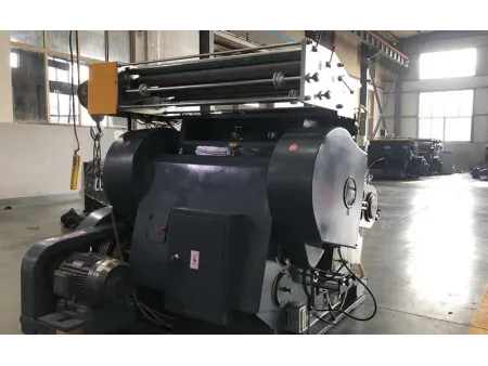 Тигельные прессы для высечки и тиснения фольгой