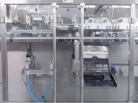 Машина для фасовки в готовые пауч-пакеты с автоматическим податчиком пауч-пакетов и 1 дозирующей головкой