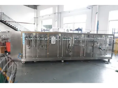 Горизонтальная фасовочно-упаковочная машина для пакетов дой-пак с зип-замком с двумя дозирующими головками (HFFS)