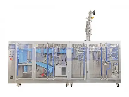 Горизонтальная фасовочно-упаковочная машина для плоских пауч-пакетов с двумя дозирующими головками