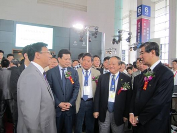 Десятая международная выставка автомобильной промышленности в Qingdao